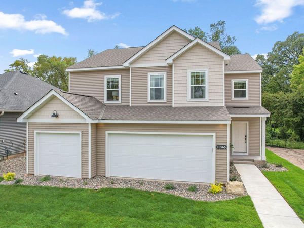 10617 Glenbrook Avenue S, Cottage Grove, MN 55016
