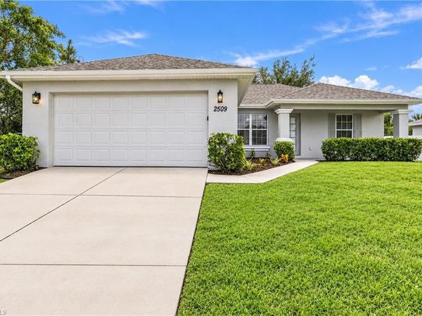 2509 41st ST SW, LEHIGH ACRES, FL 33976