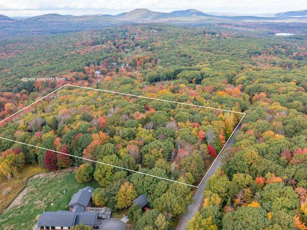 94 Dodge Mountain Road , Rockland, ME 04841