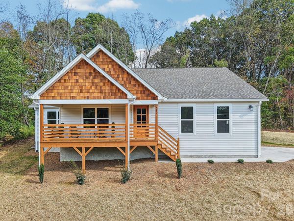 129 Lincoln Ridge Drive, Unit 3, Candler, NC 28715