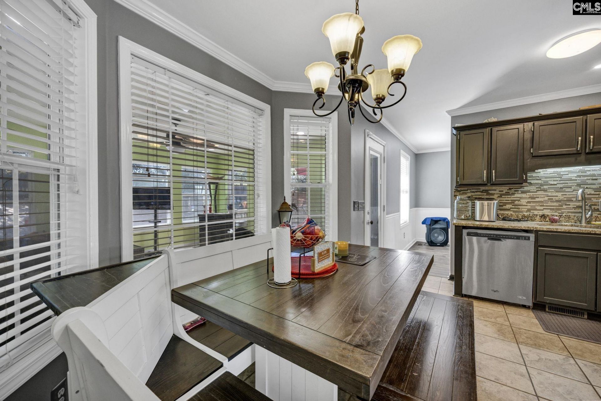 239 Charles Towne Court  Photo 13