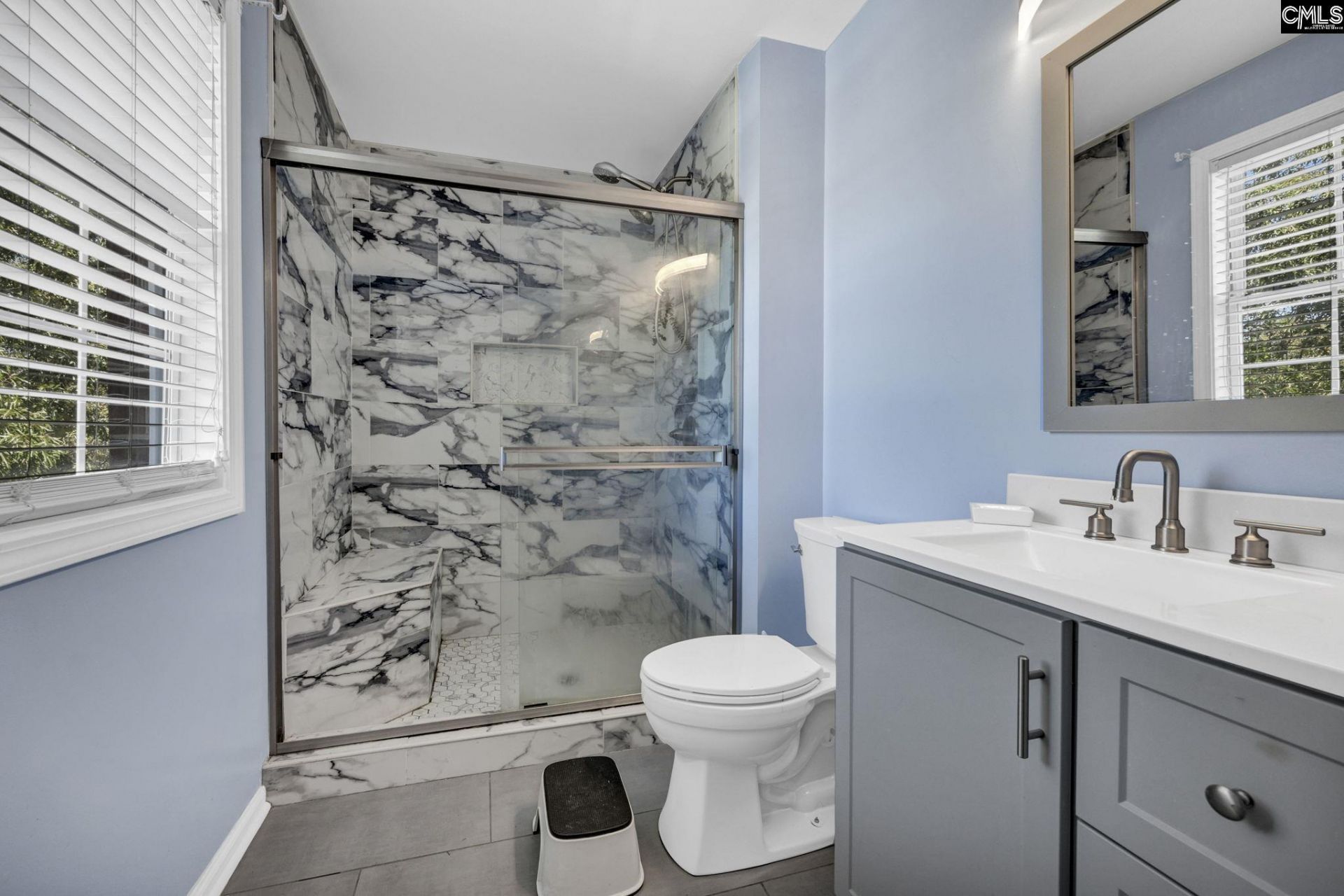 239 Charles Towne Court  Photo 20