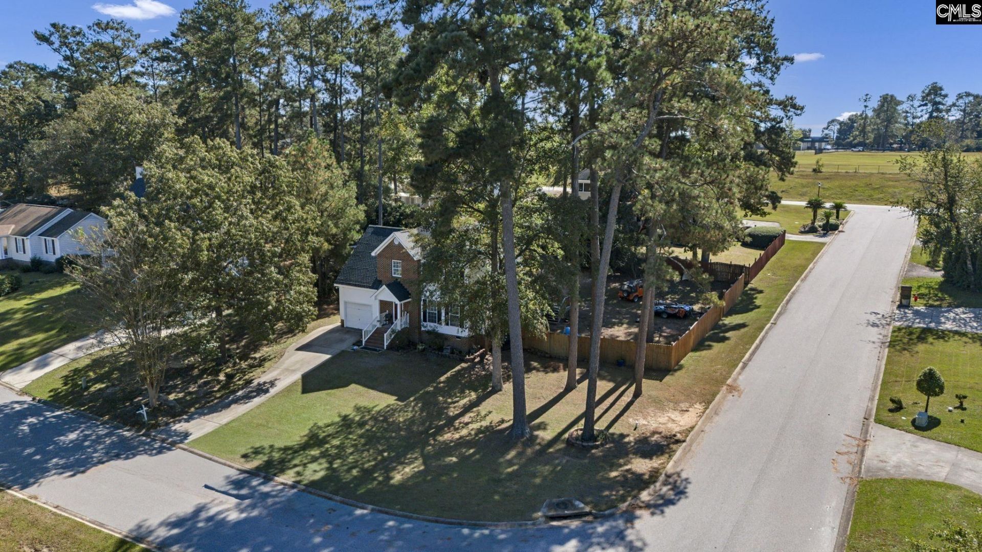 239 Charles Towne Court  Photo 34