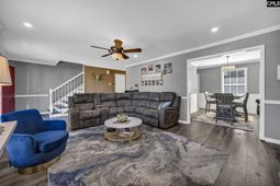 239 Charles Towne Court  photo 4