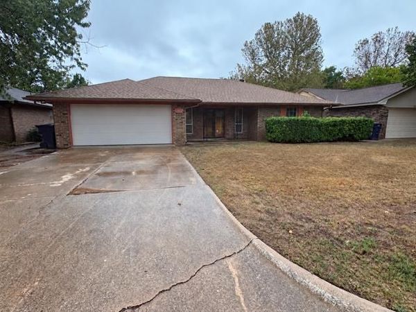 11517 Bel Air Place, Oklahoma City, OK 73120