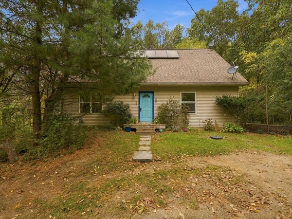 15081 Livermore Road, Pinckney, MI 48169