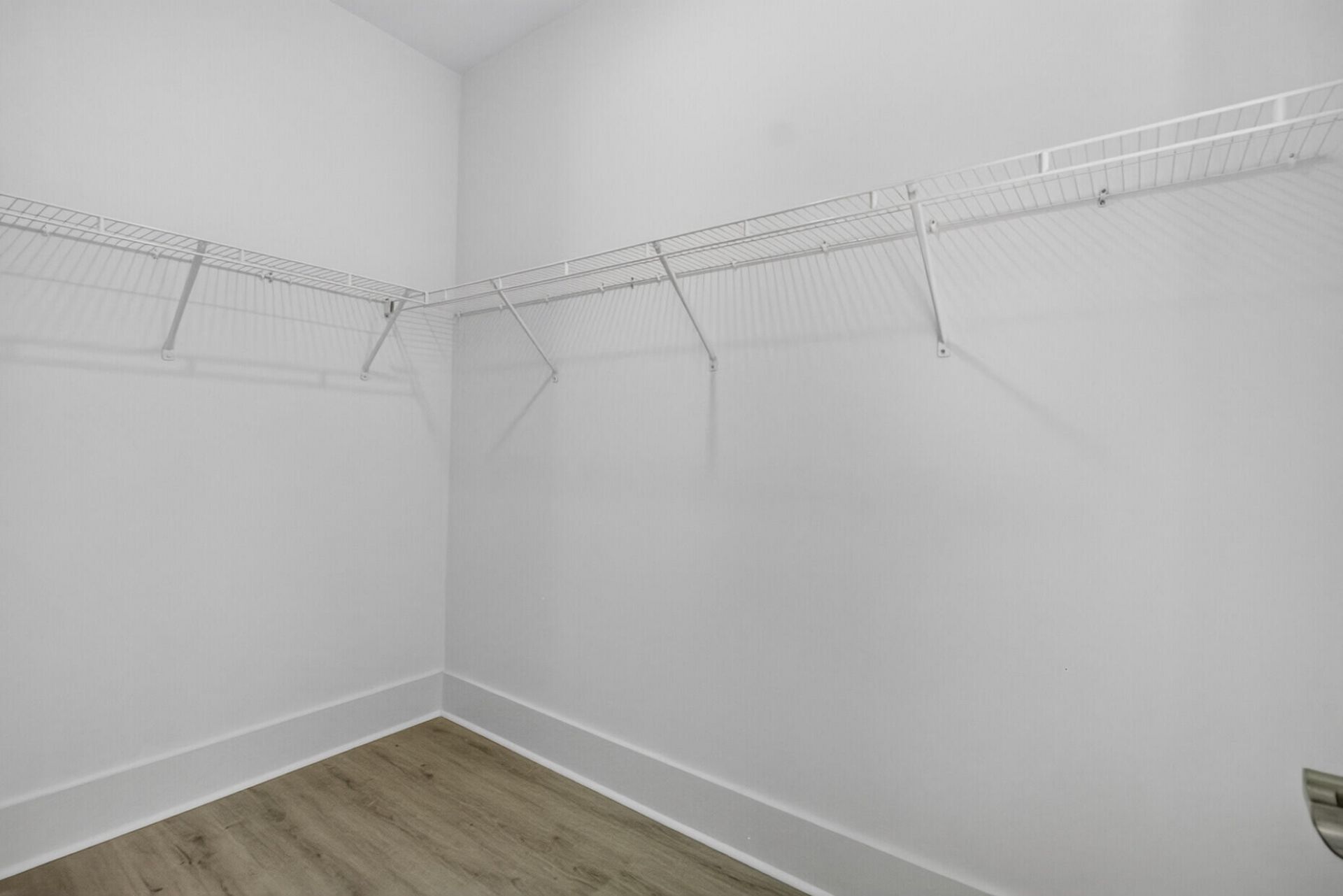122 Fairbanks Drive Photo 9