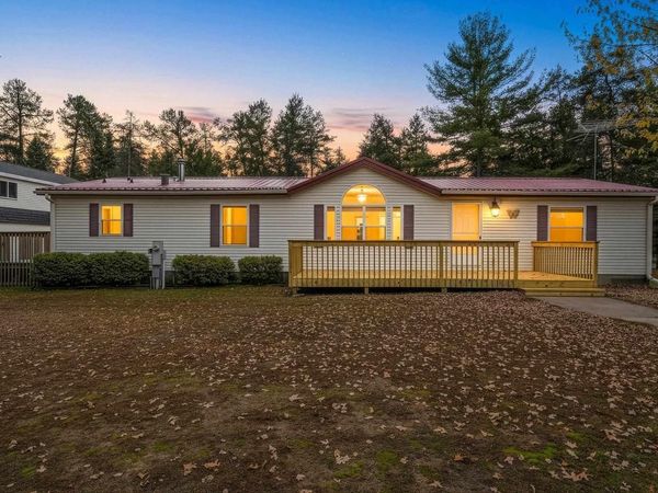 N10268 HUMMINGBIRD LANE, Crivitz, WI 54114