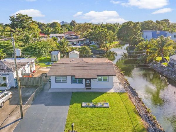 7290 SW 34th St Rd , Miami, FL 33155