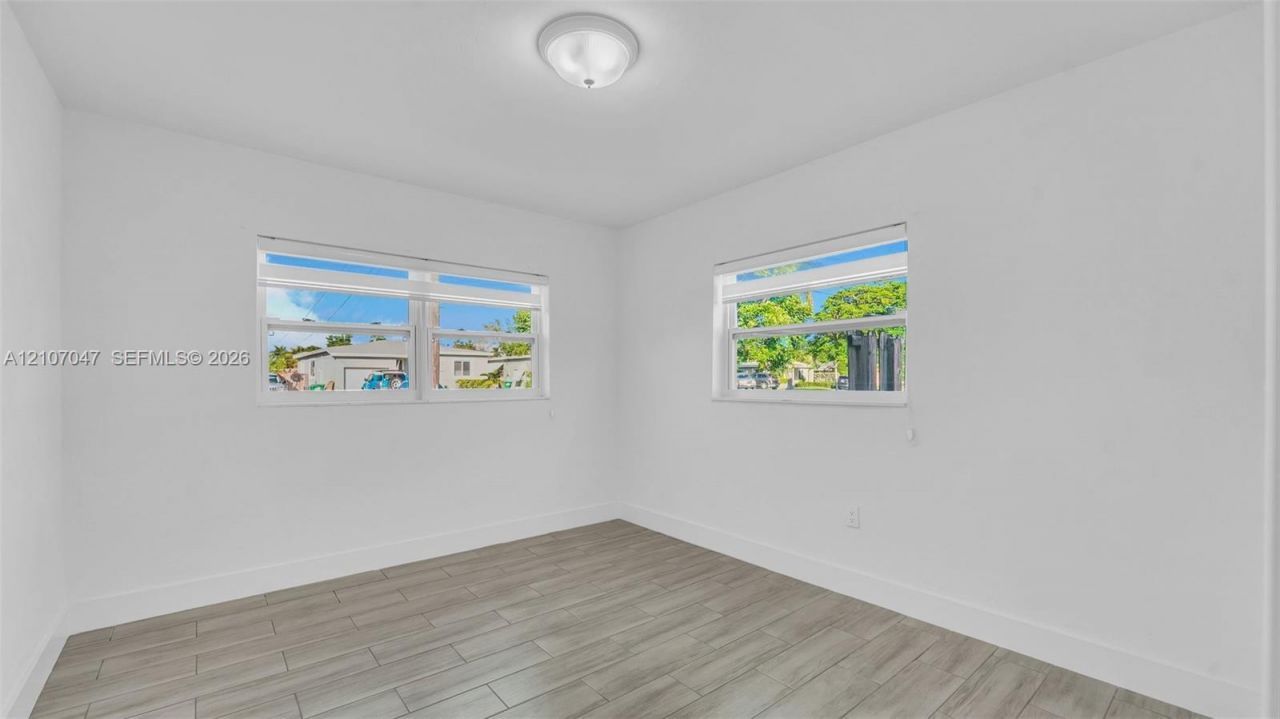 7290 SW 34th St Rd , Miami, FL 33155 Photo