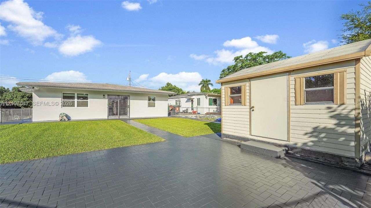 7290 SW 34th St Rd , Miami, FL 33155 Photo