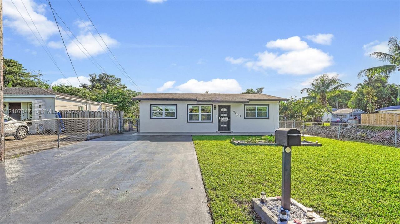 7290 SW 34th St Rd , Miami, FL 33155 Photo
