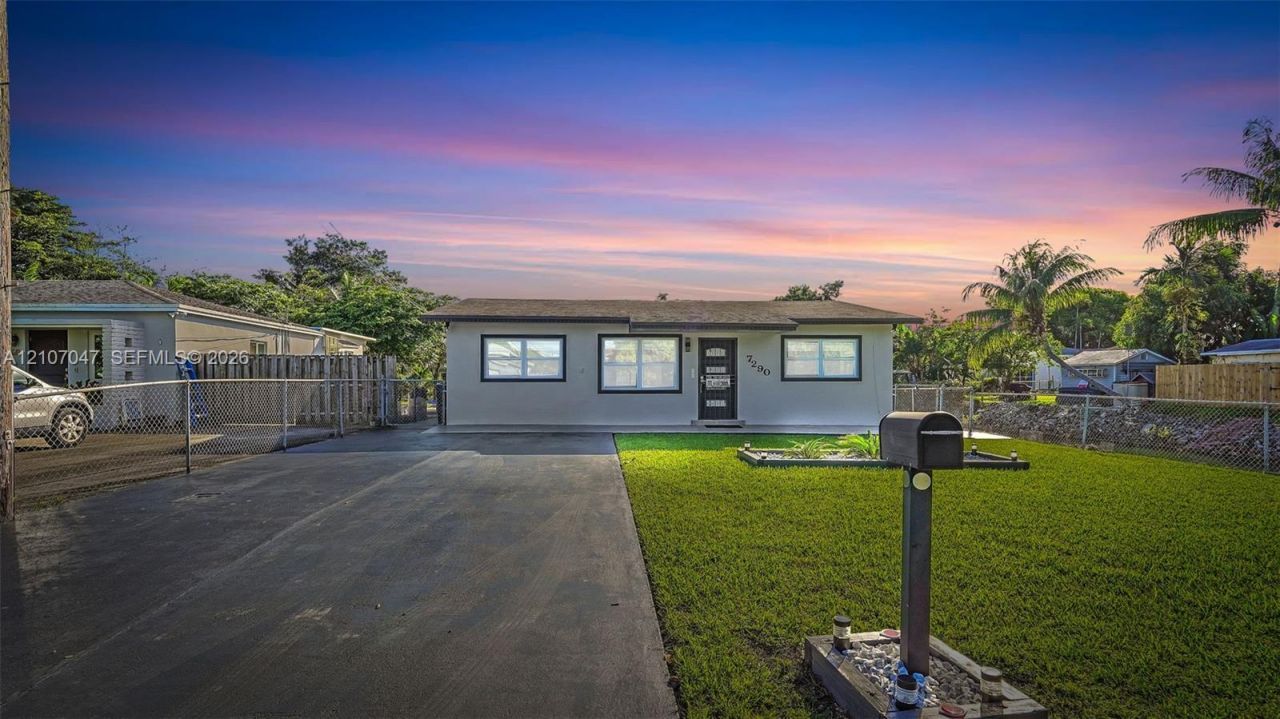 7290 SW 34th St Rd, Miami, FL 33155 Photo