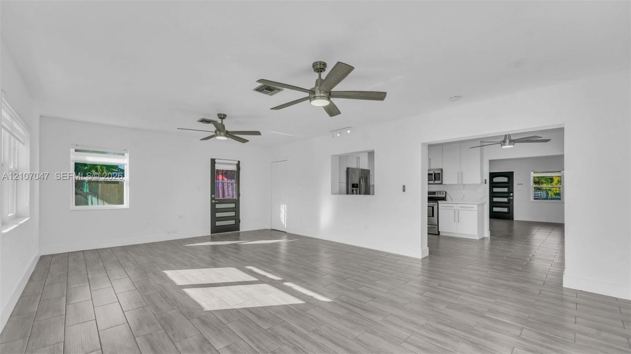 7290 SW 34th St Rd , Miami, FL 33155 Photo