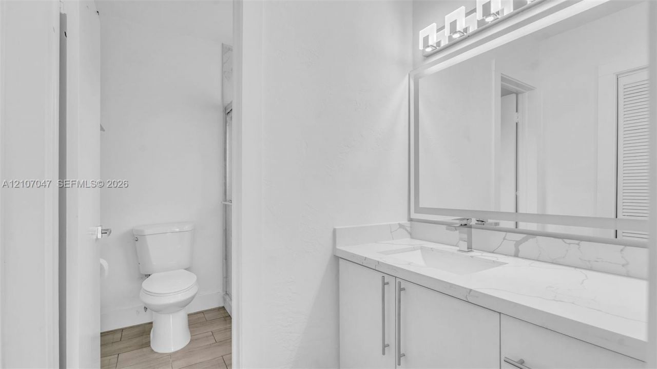 7290 SW 34th St Rd, Miami, FL 33155 Photo