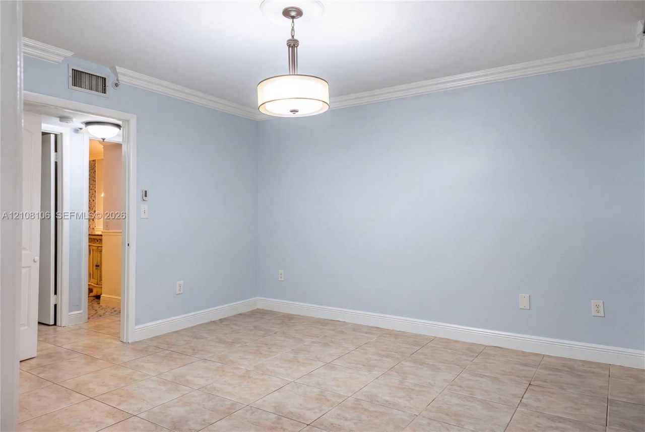 8650 SW 133rd Ave Rd , Unit 424, Miami, FL 33183 Photo