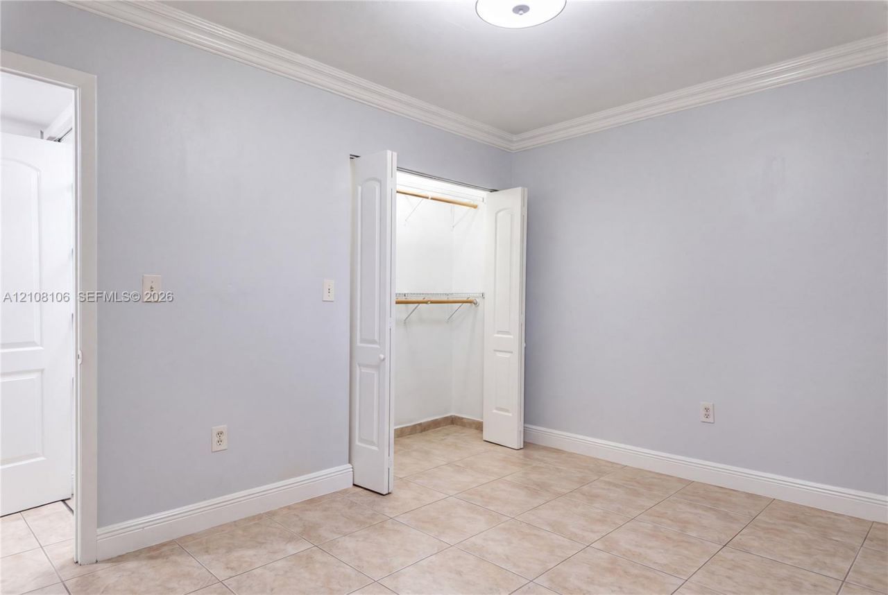 8650 SW 133rd Ave Rd , Unit 424, Miami, FL 33183 Photo