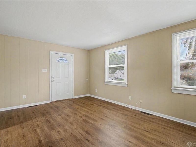 4545 Greenwich Village Avenue, Dayton, OH 45406 Photo 10