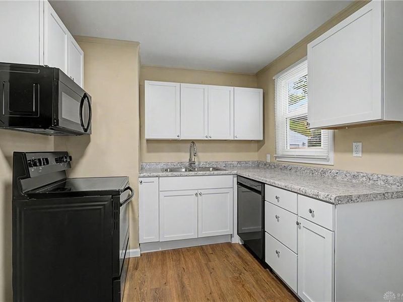 4545 Greenwich Village Avenue, Dayton, OH 45406 Photo 11