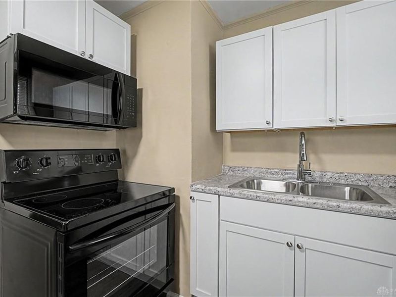 4545 Greenwich Village Avenue, Dayton, OH 45406 Photo 14