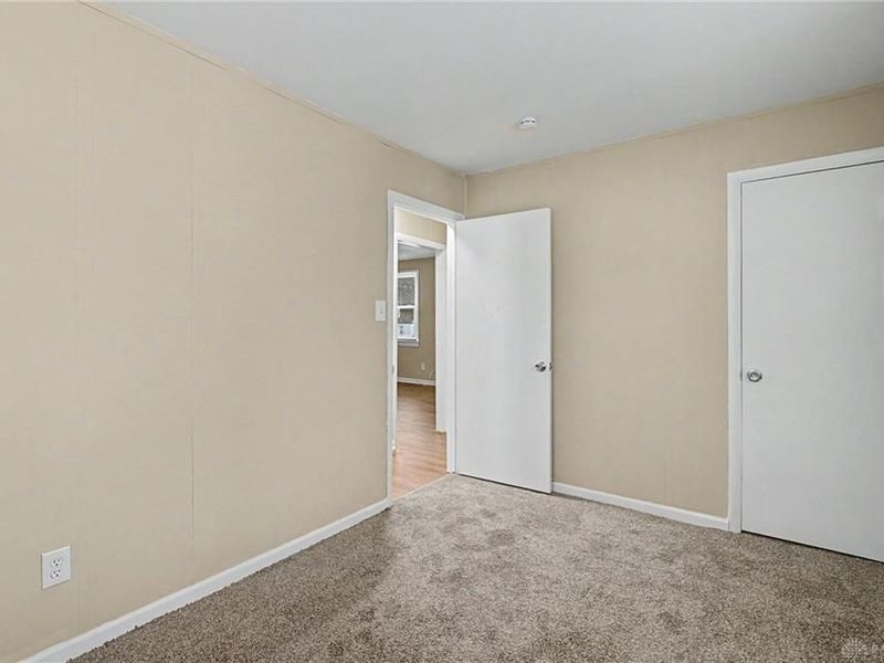 4545 Greenwich Village Avenue, Dayton, OH 45406 Photo 21