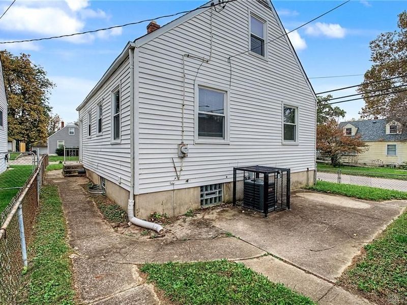 4545 Greenwich Village Avenue, Dayton, OH 45406 Photo 31