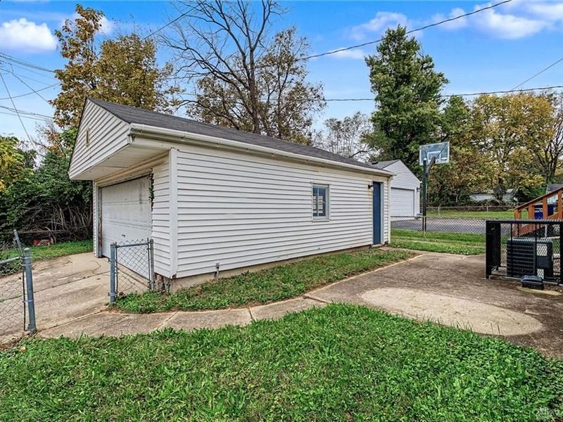 4545 Greenwich Village Avenue, Dayton, OH 45406 Photo 34