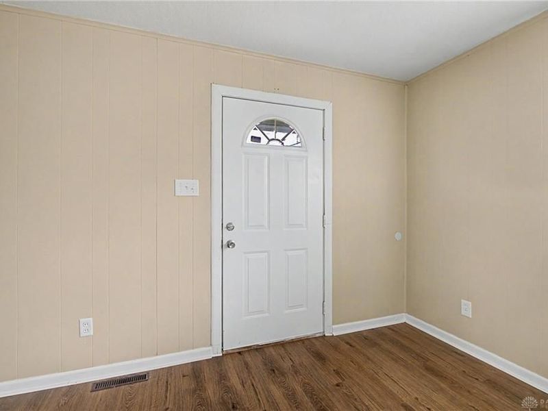 4545 Greenwich Village Avenue, Dayton, OH 45406 Photo 6