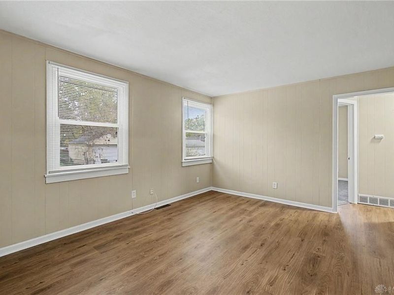 4545 Greenwich Village Avenue, Dayton, OH 45406 Photo 7