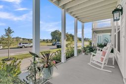 220 Midtown Avenue photo 4