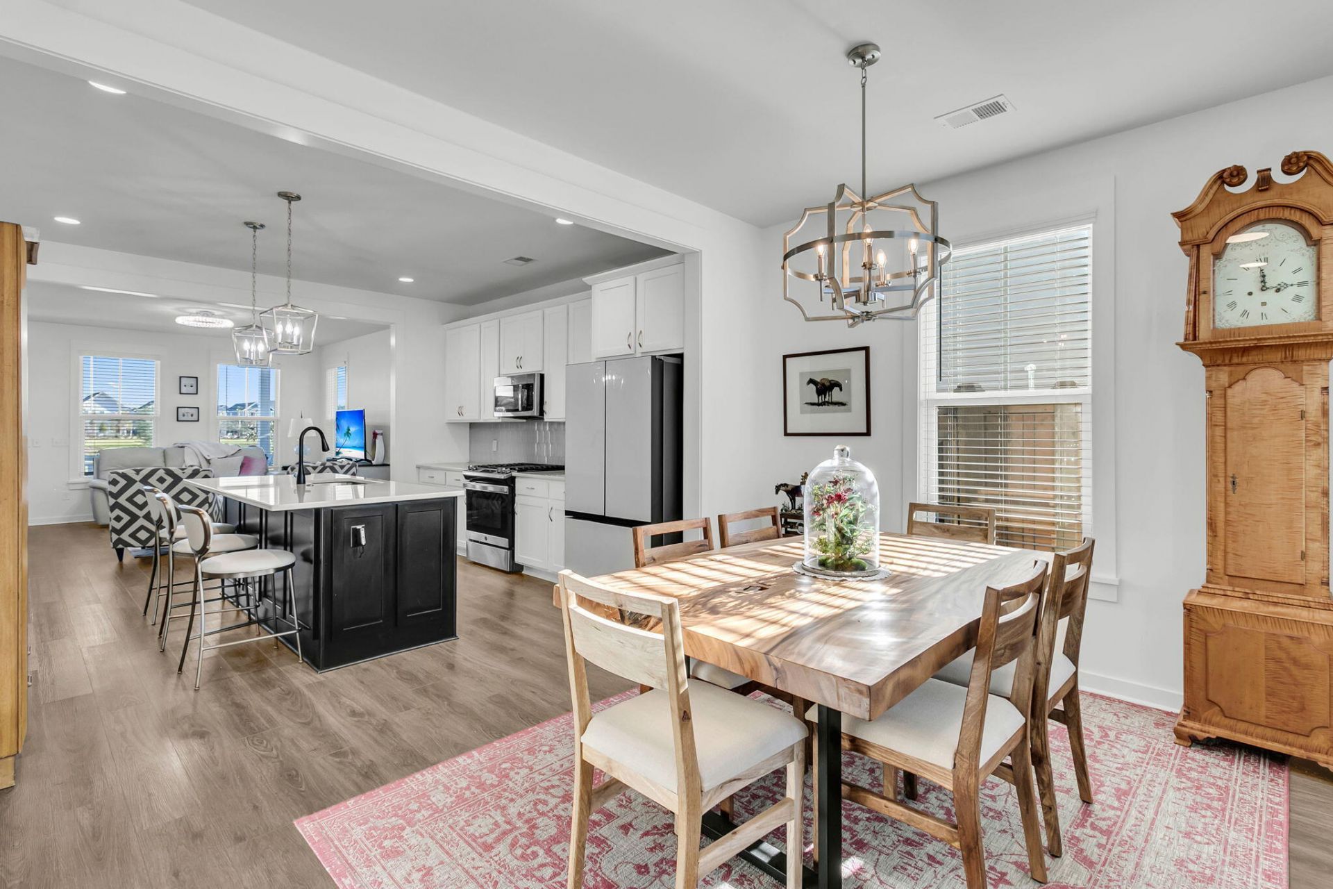 220 Midtown Avenue Photo 34