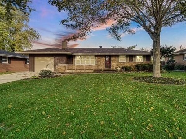 5961 Hayes Place , Merrillville, IN 46410