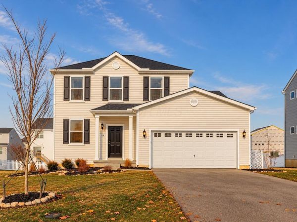 304 Gray Fox Court , Johnstown, OH 43031