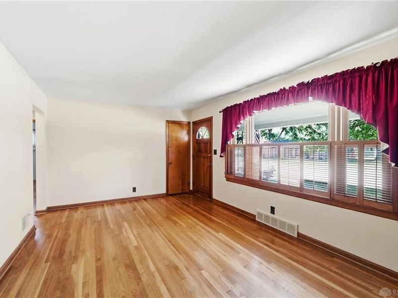 4725 Castleton Drive, Fairfield, OH 45014 Photo 8