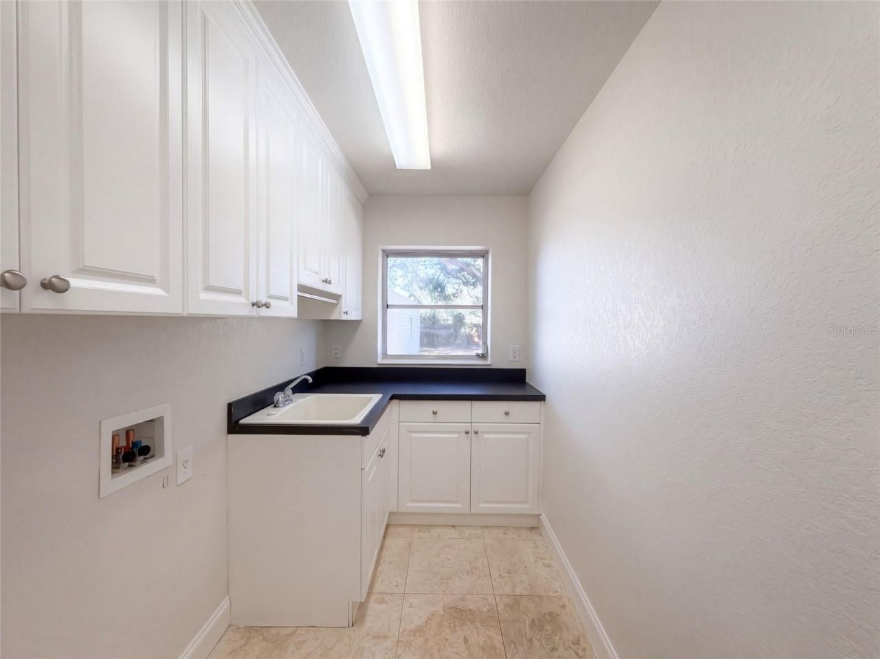 3705 Malec Circle , Sarasota, FL 34233 Photo
