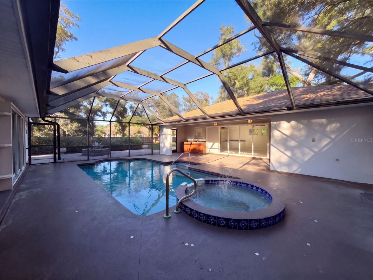 3705 Malec Circle , Sarasota, FL 34233 Photo
