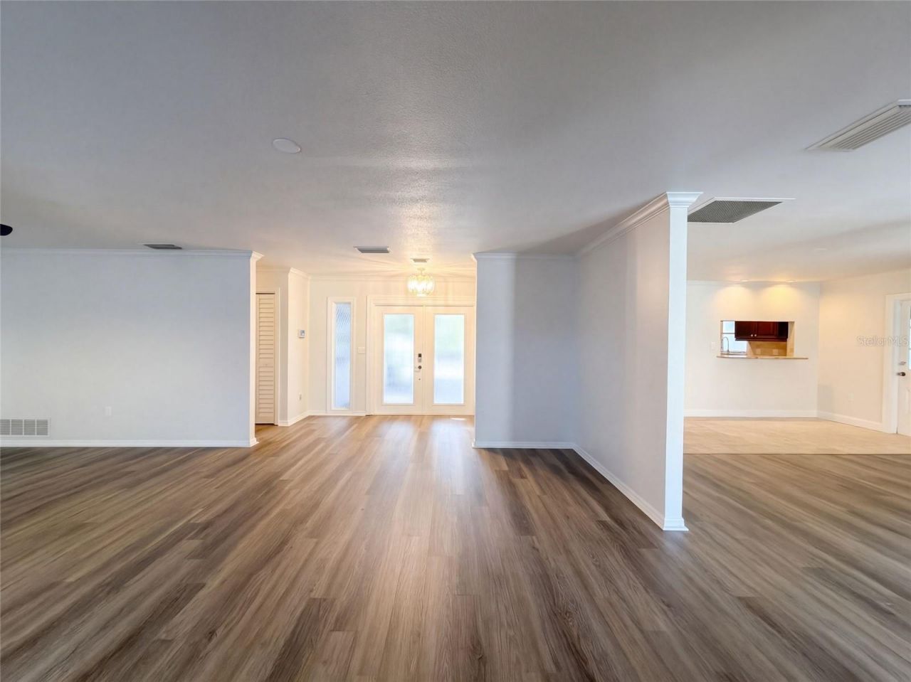 3705 Malec Circle , Sarasota, FL 34233 Photo
