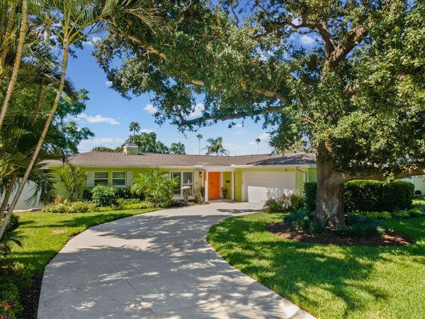 1316 GOLF VIEW DRIVE , BELLEAIR, FL 33756