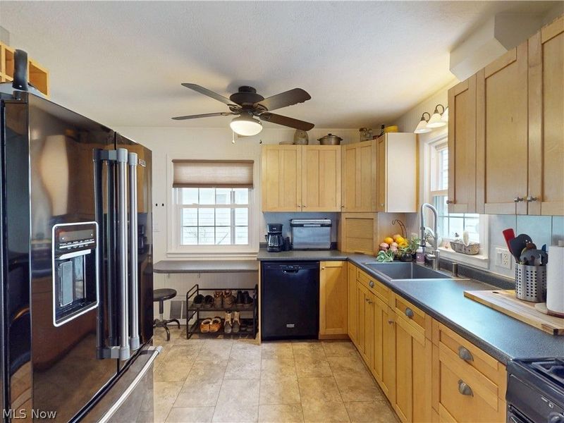 1443 Union Street, Barberton, OH 44203 Photo 10
