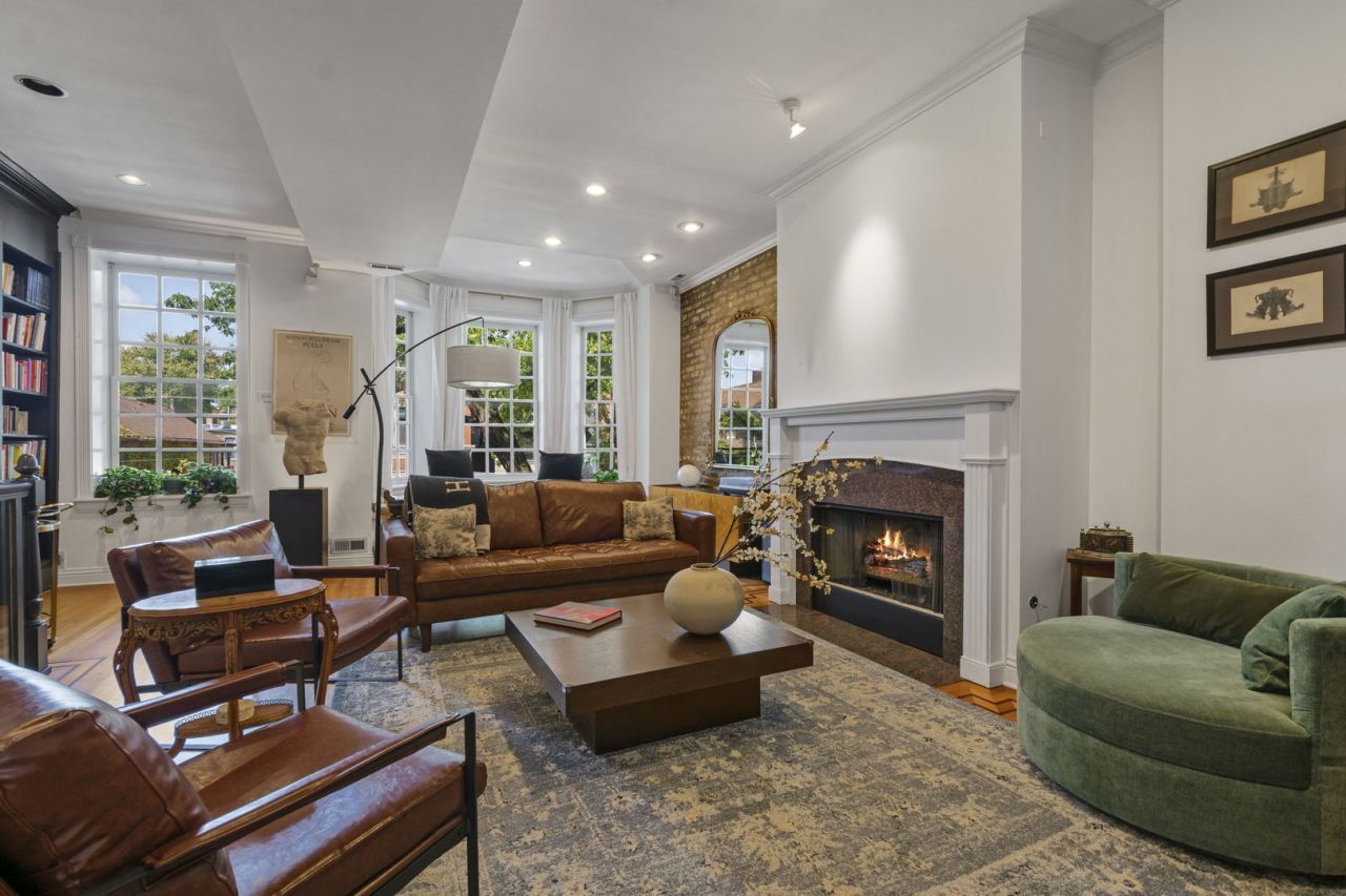 1935 N Dayton Street , Chicago, IL 60614 Main Photo