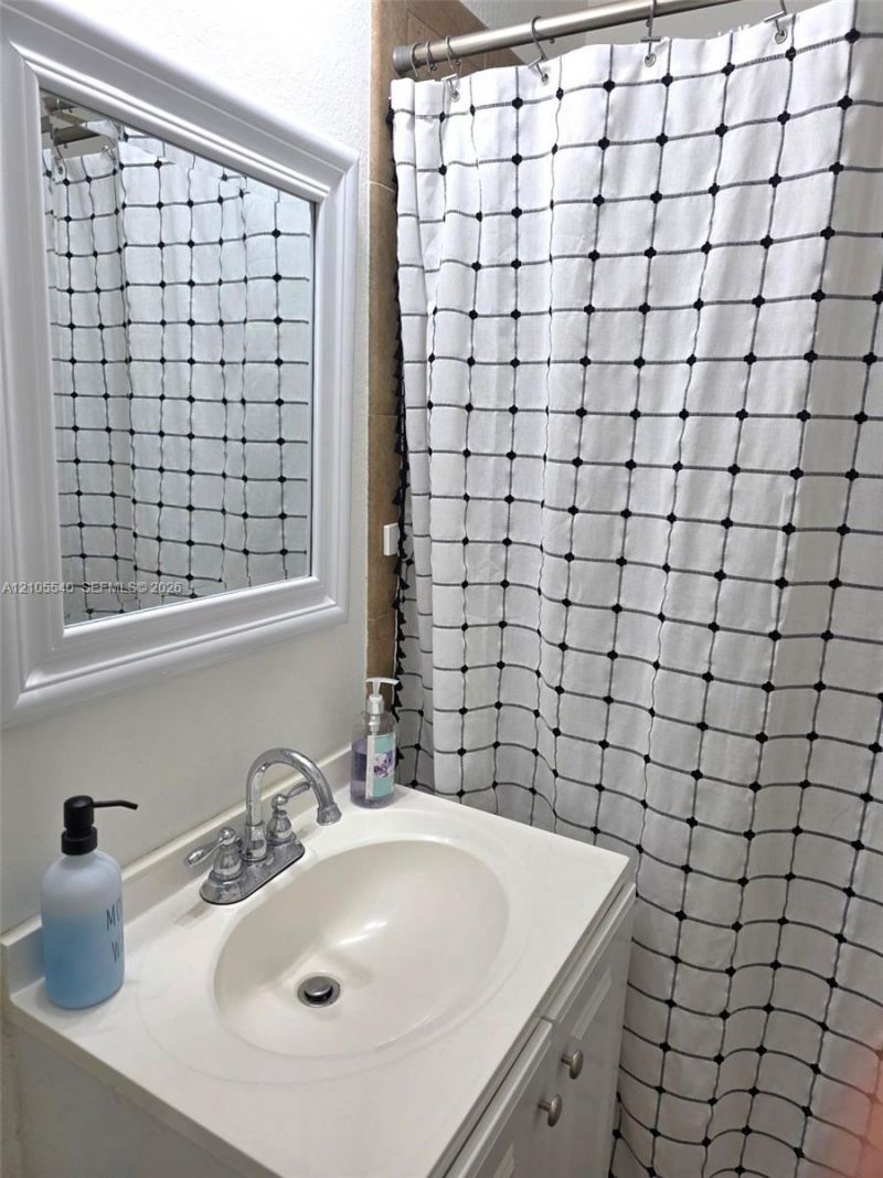 21935 SW 102nd Ave , Cutler Bay, FL 33190 Photo