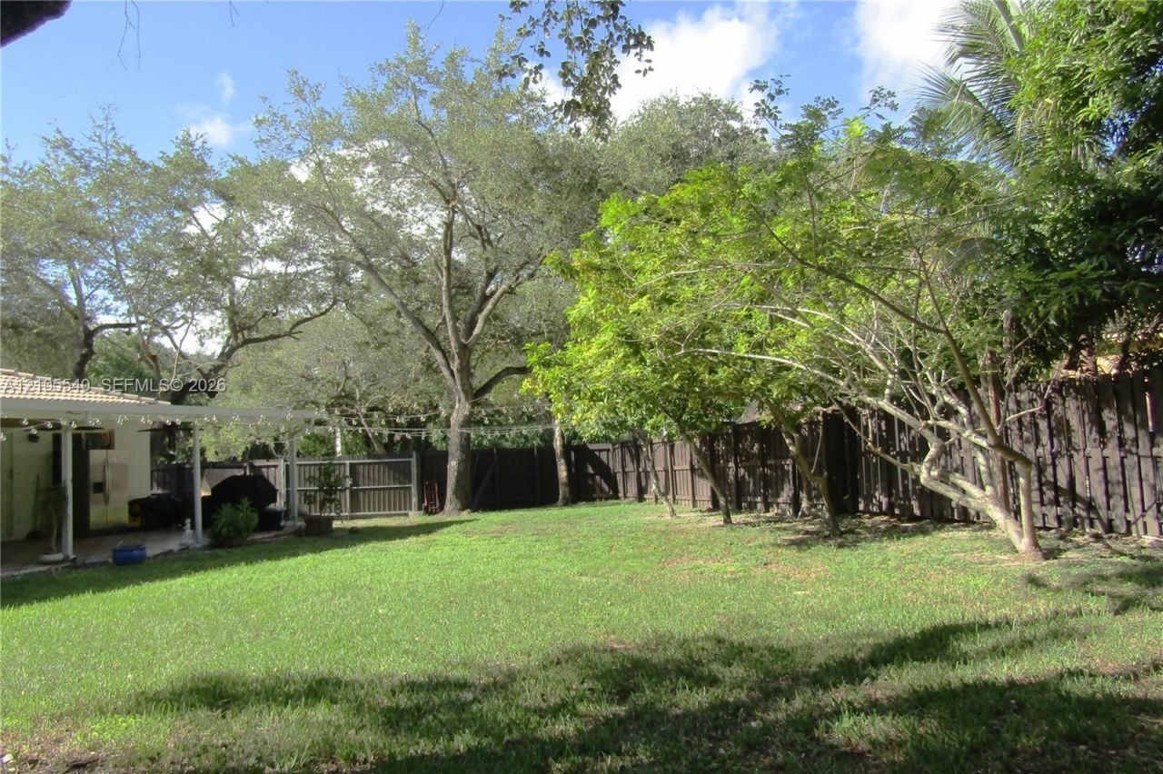 21935 SW 102nd Ave , Cutler Bay, FL 33190 Photo