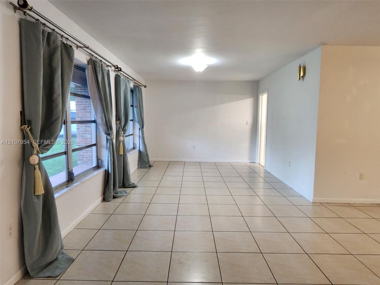7105 SW 84th Ave , Miami, FL 33143 Photo