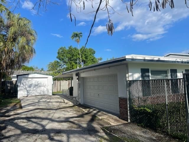 7105 SW 84th Ave , Miami, FL 33143 Photo