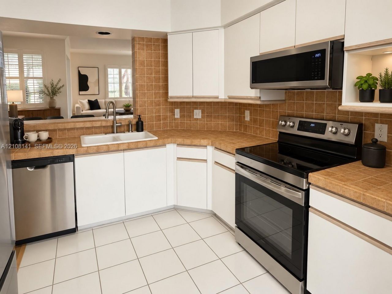 3135 NE 184th St, Unit 2205, Aventura, FL 33160 Photo