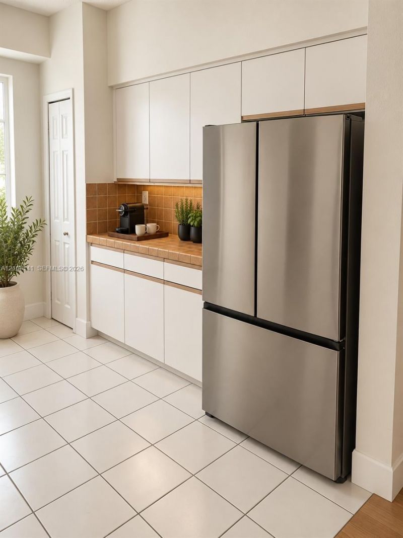 3135 NE 184th St, Unit 2205, Aventura, FL 33160 Photo