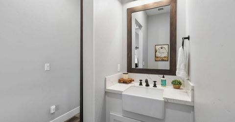 1409 Hunters Point Drive, Gardnerville, NV 89410 Photo