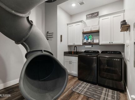 1409 Hunters Point Drive, Gardnerville, NV 89410 Photo