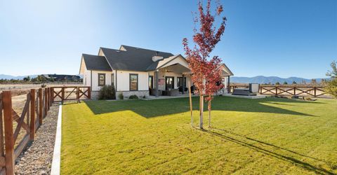 1409 Hunters Point Drive, Gardnerville, NV 89410 Photo