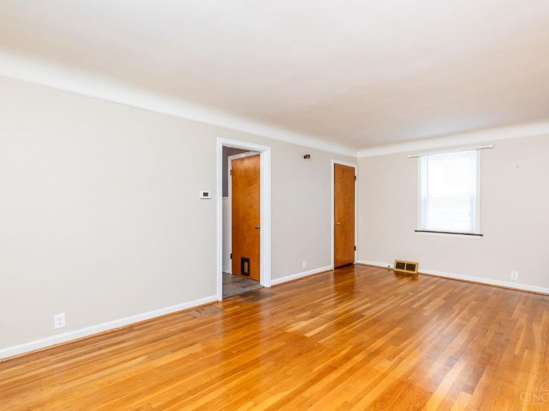 1826 De Armand Avenue, North College Hill, OH 45239 Photo 5